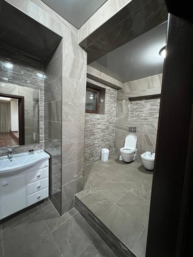 Lite Guest House بيشكيك المظهر الخارجي الصورة